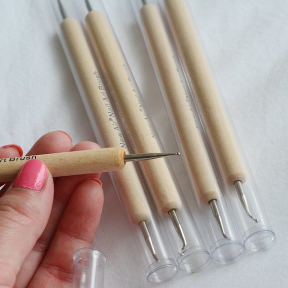 FREE Gift with Purchase - Nail Art Tools - Picture 3 of 4